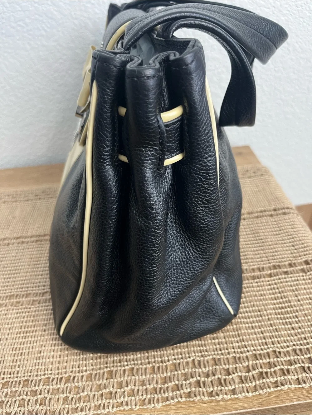 MY FLAT IN LONDON DEBUTANTE Black & Cream Soft Leather Bowtie Satchel